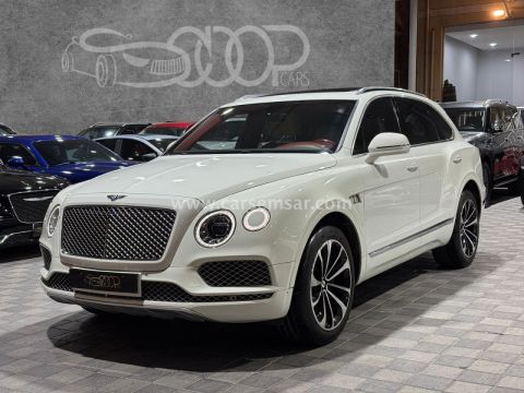 2017 بينتلي بنتايجا