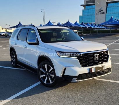 2025 هوندا بايلوت تورينغ اوتوماتيك