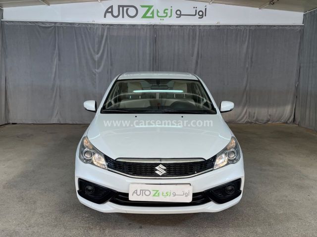 2022 Suzuki Ciaz — photo 2 for sale in Qatar