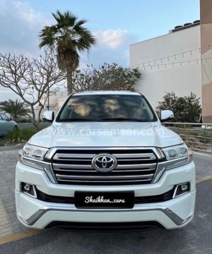 2018 تويوتا لاند كروزر GXR V8