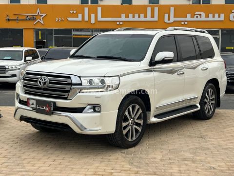 2016 تويوتا لاند كروزر VXS