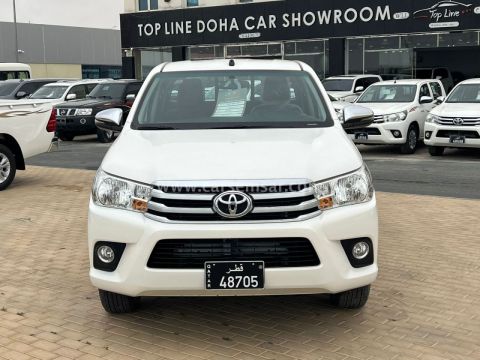 2025 تويوتا هايلكس 2.0