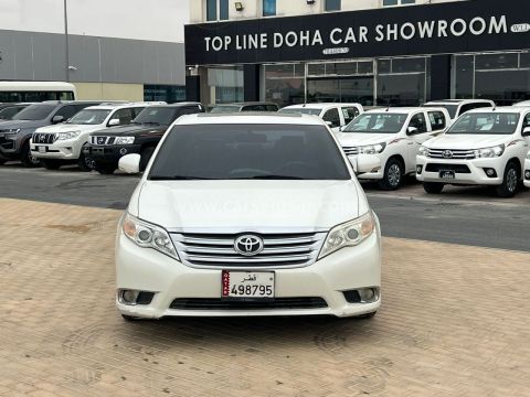 2012 تويوتا أفالون XL