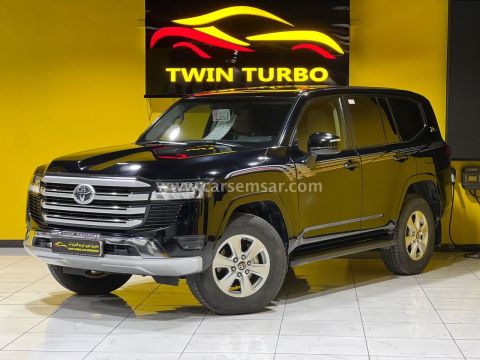 2022 تويوتا لاند كروزر جي اكس ار V6