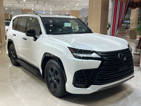 2025 لكزس ال اكس LX 600 Overtrail