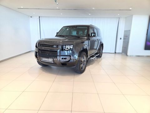 2026 Land Rover Defender  110 X-Dynamic SE