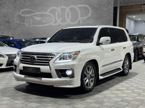 2012 لكزس ال اكس 570