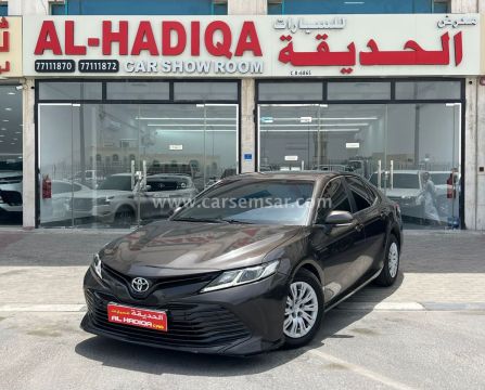 2018 تويوتا كامري ال إي