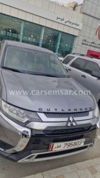 2019 ميتسوبيشي أوتلاندر