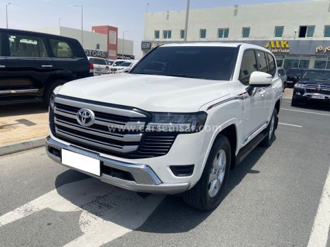 2024 تويوتا لاند كروزر جي اكس ار V6