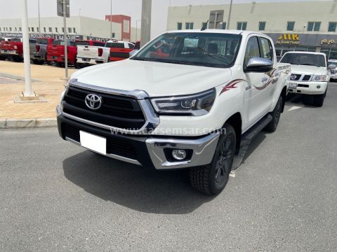 2026 تويوتا هايلكس 2.7 VVTi 4x4 SR5