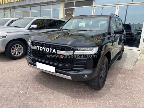 2023 تويوتا لاند كروزر جي ار سبورت توين تيربو