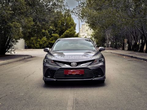 2023 تويوتا كامري GLE