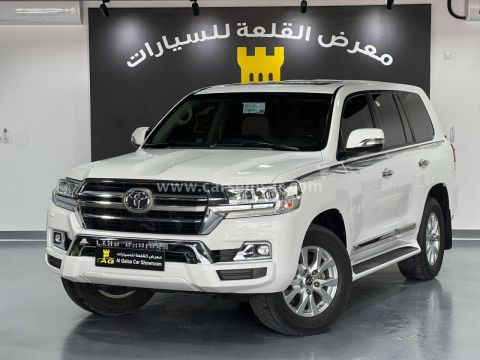 2019 تويوتا لاند كروزر GXR V8