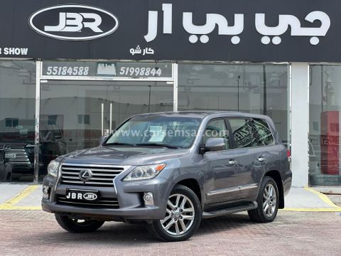 2013 لكزس ال اكس 570