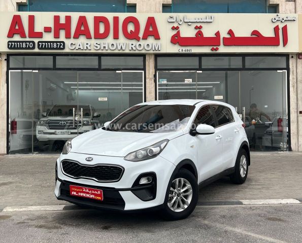 2020 Kia Sportage 2.0 — photo 1 for sale in Qatar