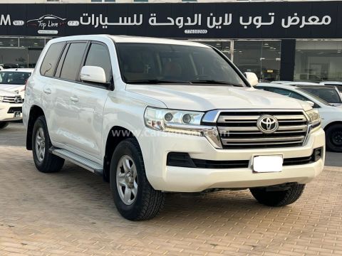 2017 تويوتا لاند كروزر GXR