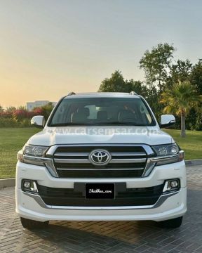 2019 تويوتا لاند كروزر جي أكس ار جراند تورينغ V8