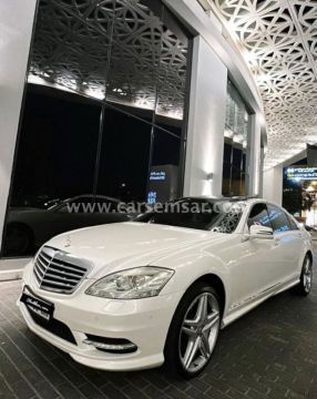 2010 مرسيدس بنز الفئه S 350