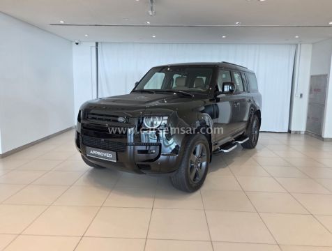 2026 Land Rover Defender 130 X Dynamic Se