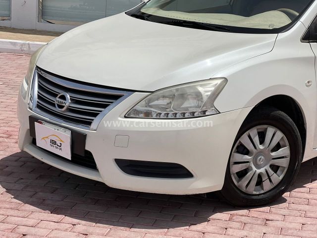 2016 Nissan Sentra 1.8 S — photo 2 for sale in Qatar