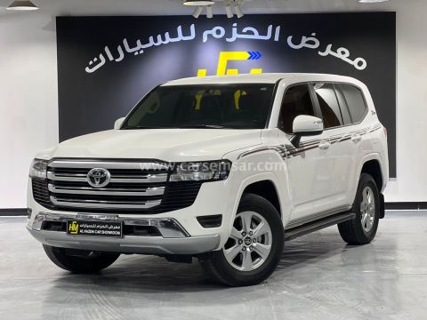 2022 Toyota Land Cruiser GXR V6