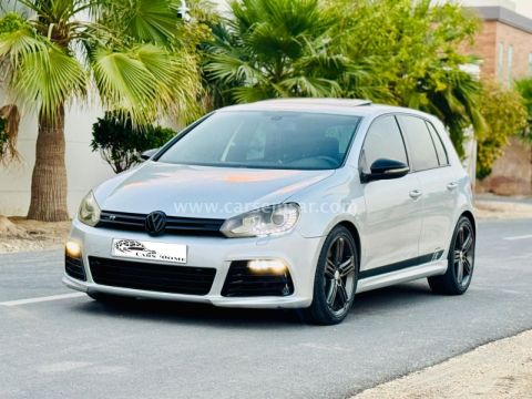 2013 Volkswagen Golf R 2.0