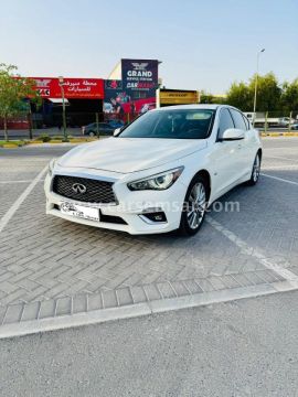 2018 إنفينيتي Q 50