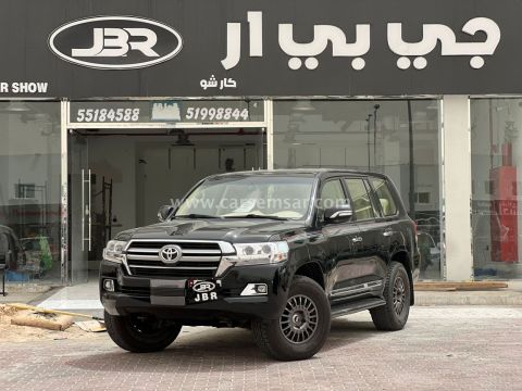 2020 تويوتا لاند كروزر GXR V8
