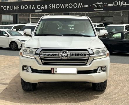 2018 تويوتا لاند كروزر VXR