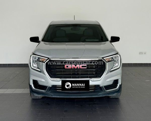 2022 GMC Terrain SLE — photo 2 for sale in Qatar