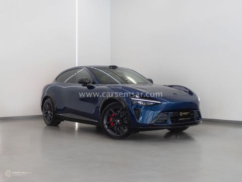 2025 شاومي YU7 Max