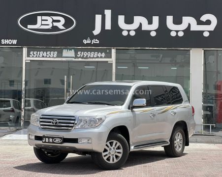 2011 Toyota Land Cruiser GXR V8