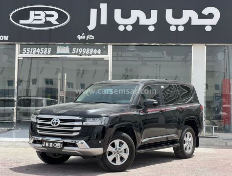 2025 Toyota Land Cruiser GXR V6