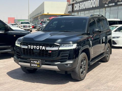 2024 تويوتا لاند كروزر جي ار سبورت توين تيربو