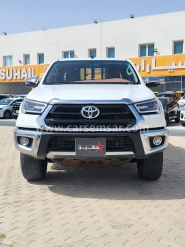 2024 تويوتا هايلكس 2.7 4x4