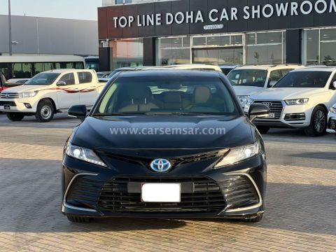 2022 تويوتا كامري هايبرد ال اي