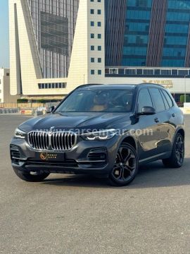 2023 بي ام دبليو X5 xDrive 40i
