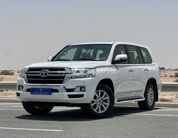 2019 Toyota Land Cruiser GXR V8 — photo 1 for sale in Qatar