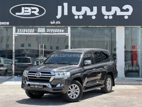 2019 Toyota Land Cruiser GXR V8