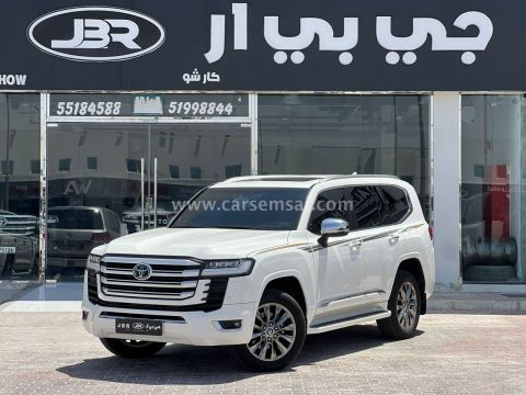 2022 تويوتا لاند كروزر في أكس ار توين تيربو