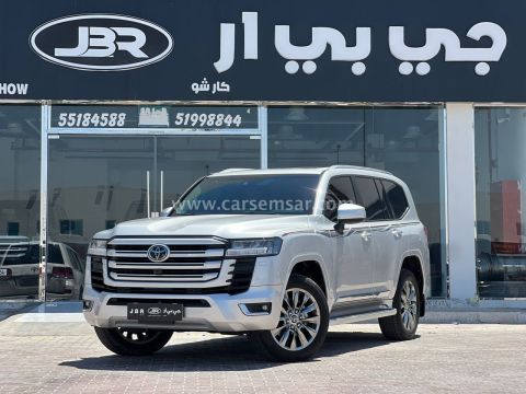 2024 Toyota Land Cruiser GXR Twin Turbo