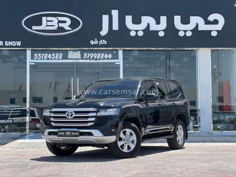 2023 تويوتا لاند كروزر جي اكس ار V6