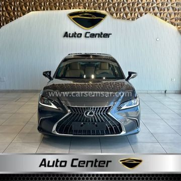 2023 لكزس إي اس 350