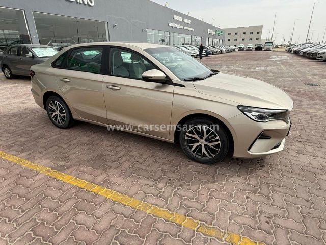 2024 Geely Emgrand — photo 2 for sale in Qatar
