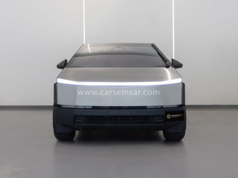 2024 تيسلا Cybertruck  Foundation Series