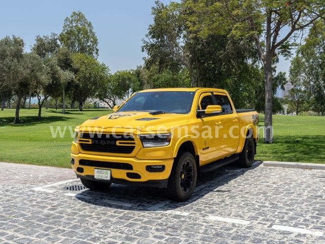 2020 Dodge Ram 1500 — photo 2 for sale in Qatar