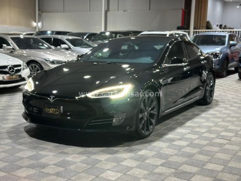 2020 تيسلا Model S Long Range