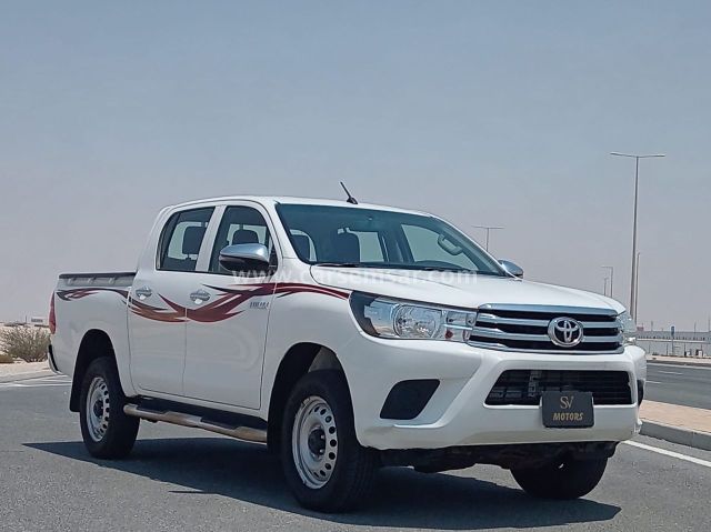 2022 Toyota Hilux 2.7 Diesel — photo 1 for sale in Qatar