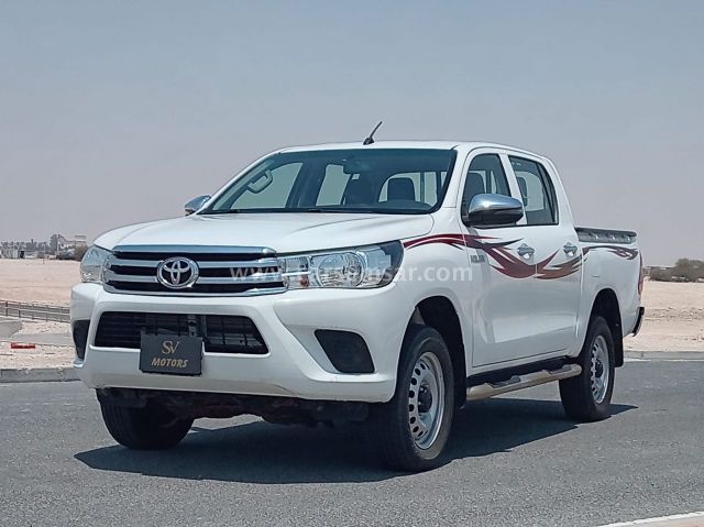 2022 Toyota Hilux 2.7 Diesel — photo 2 for sale in Qatar